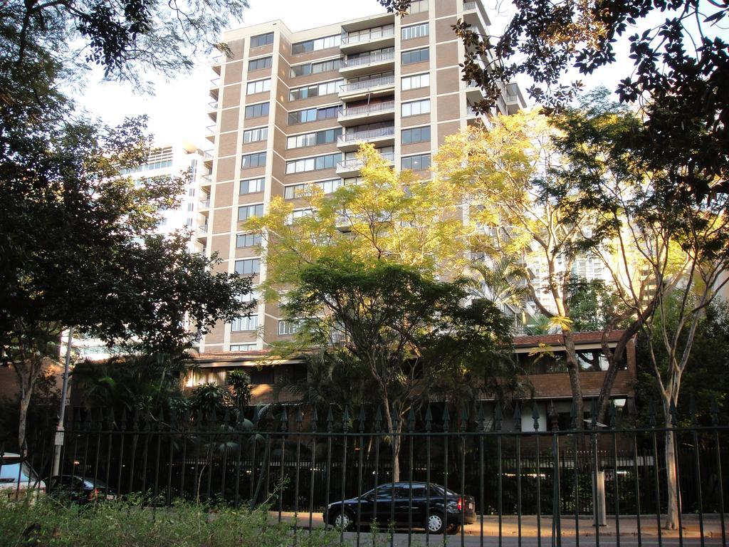 The Gardens Apartments Brisbane Exteriör bild